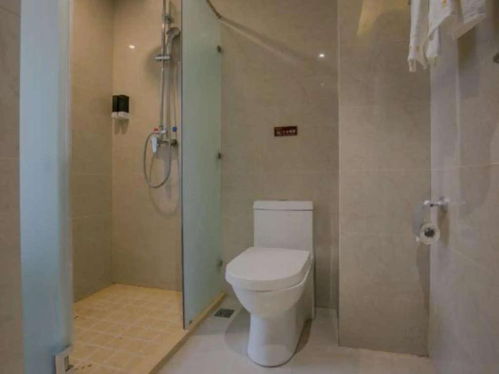 Guofang Hotel