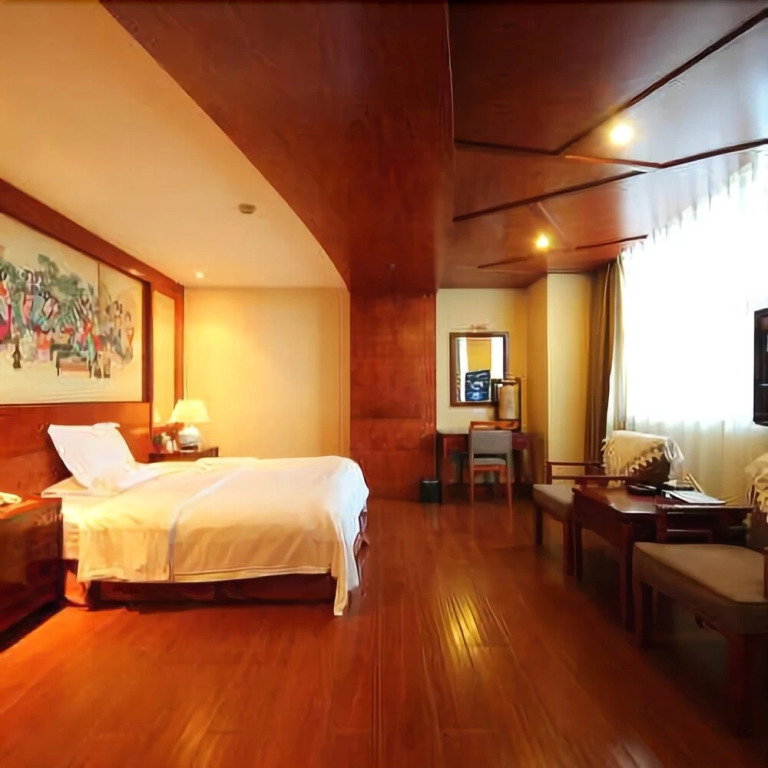 Caizhi Dongfang Hotel