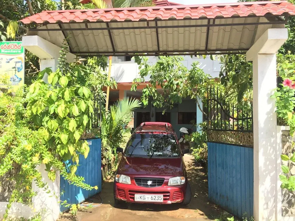 Lake View Home Stay Tangalle