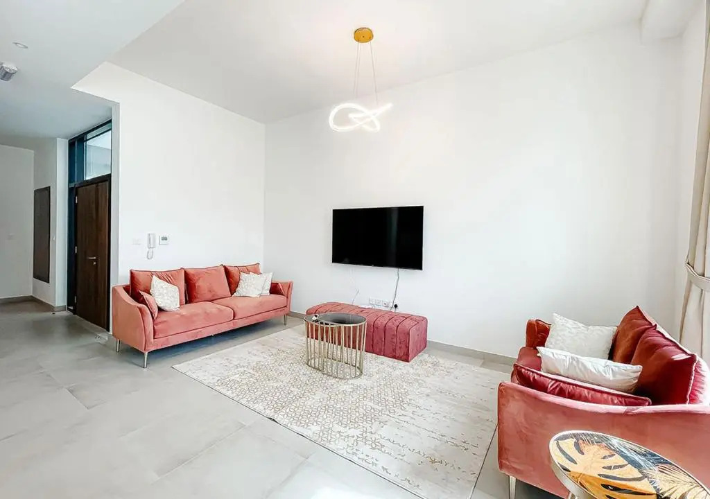 RH- Amazing 4BR Villa with private pool near Beach