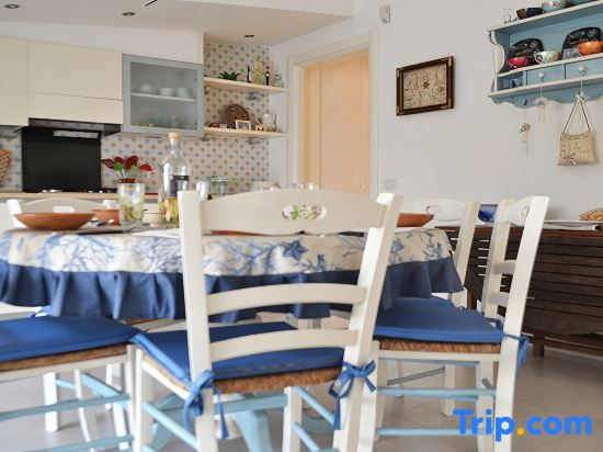 Villa With Swimming Pool and Near the sea of Torre Dell'orso