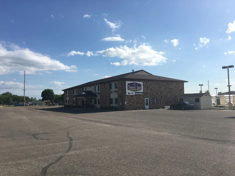 Travel Inn Watertown