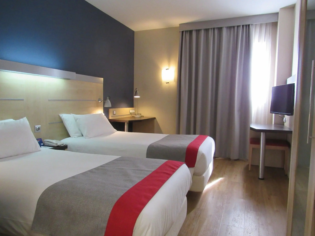 Holiday Inn Express Valencia Bonaire by IHG