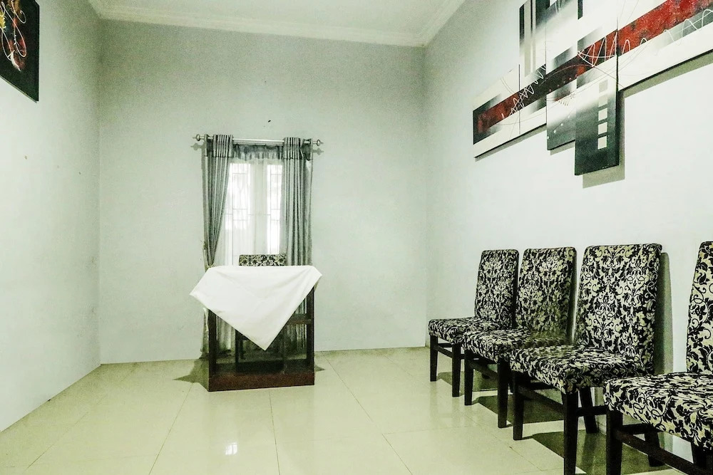 Hotel O Nyi Rindang Near Puskesmas Jekan Raya