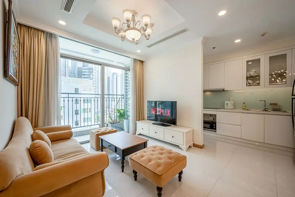 LUNA Apartment- Vinhomes Central Park