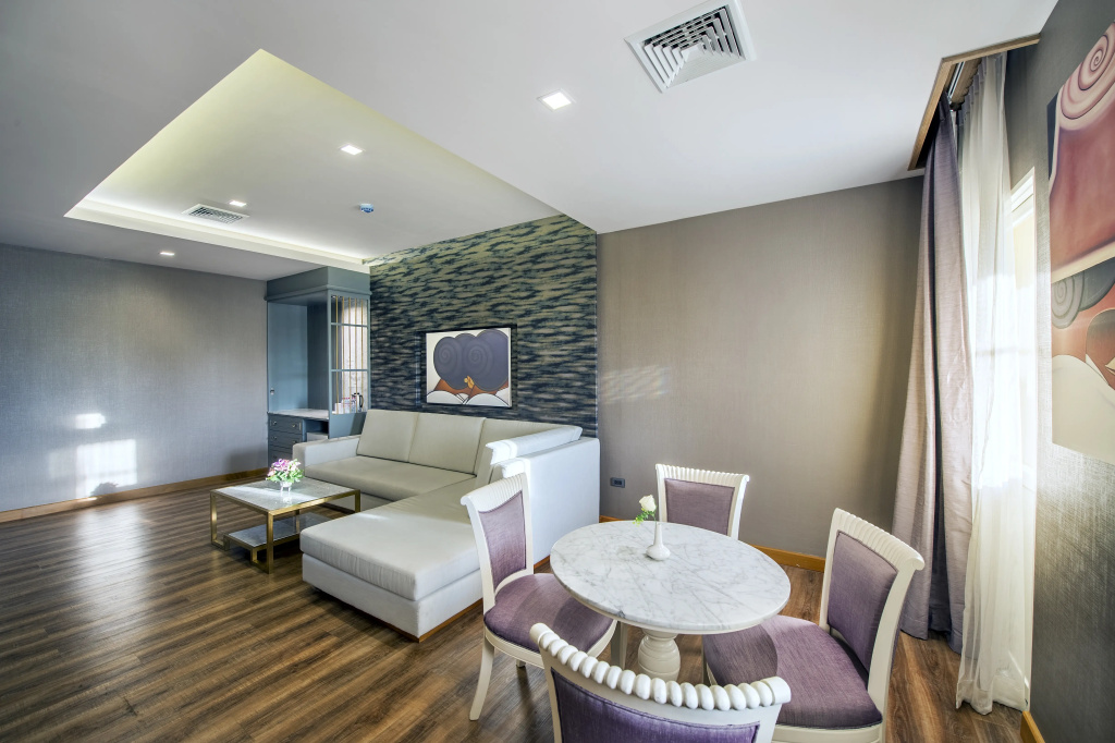 Royal Rattanakosin Hotel - Near Grand Palace & Khaosan Road
