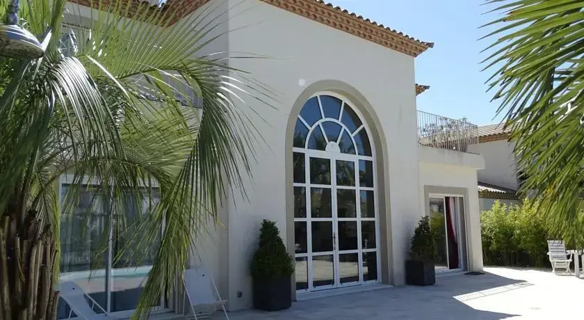 Villa Eden