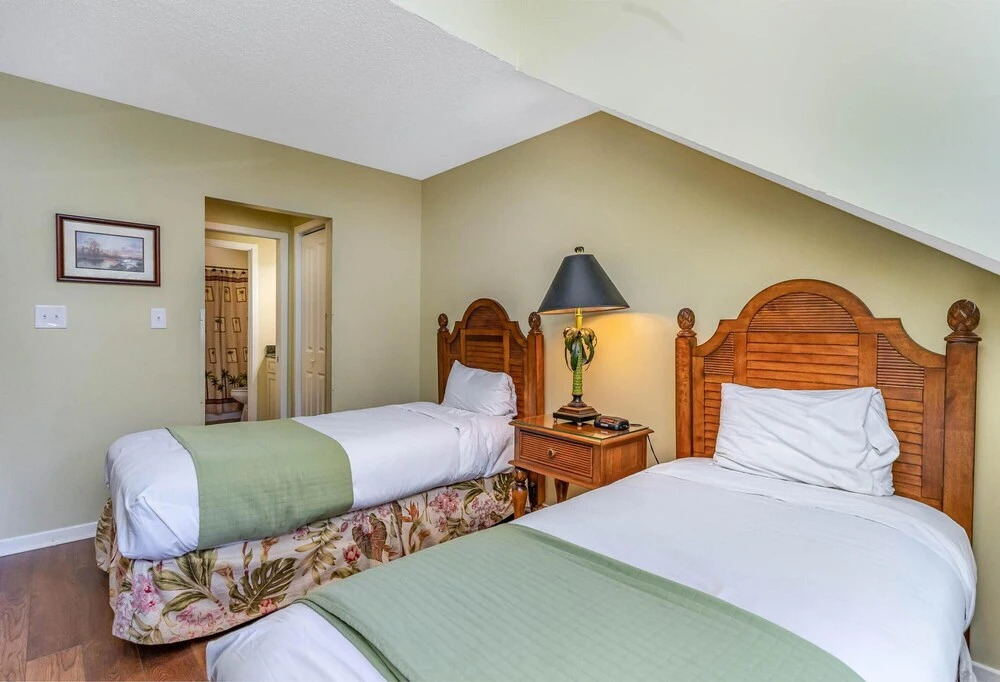 Kingston Residences Resort 3 and 4 Bedroom Villas