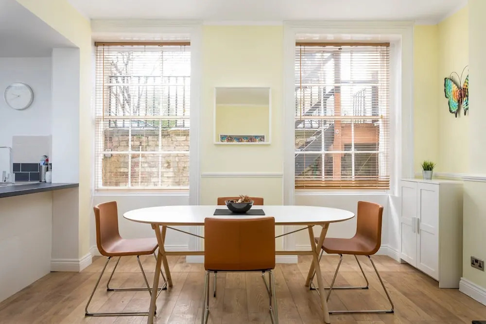 27 Lansdown Place