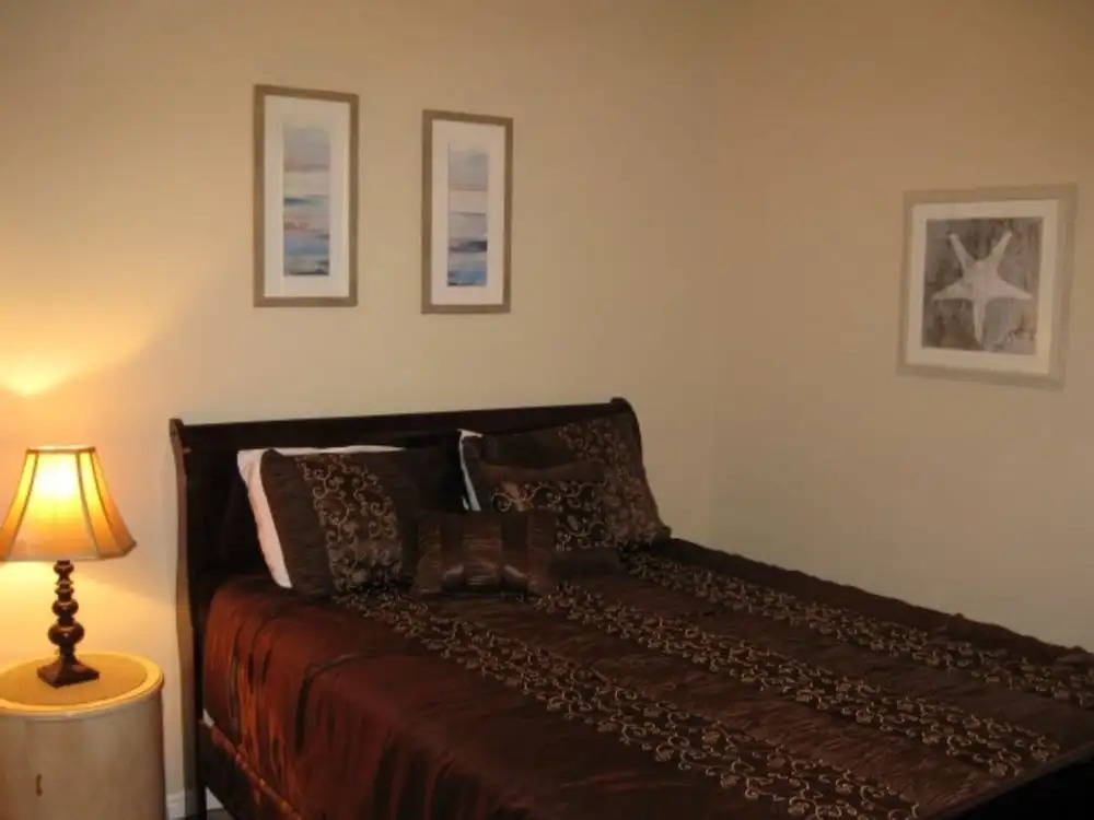 Mike Leedom 2 Bedroom Condo