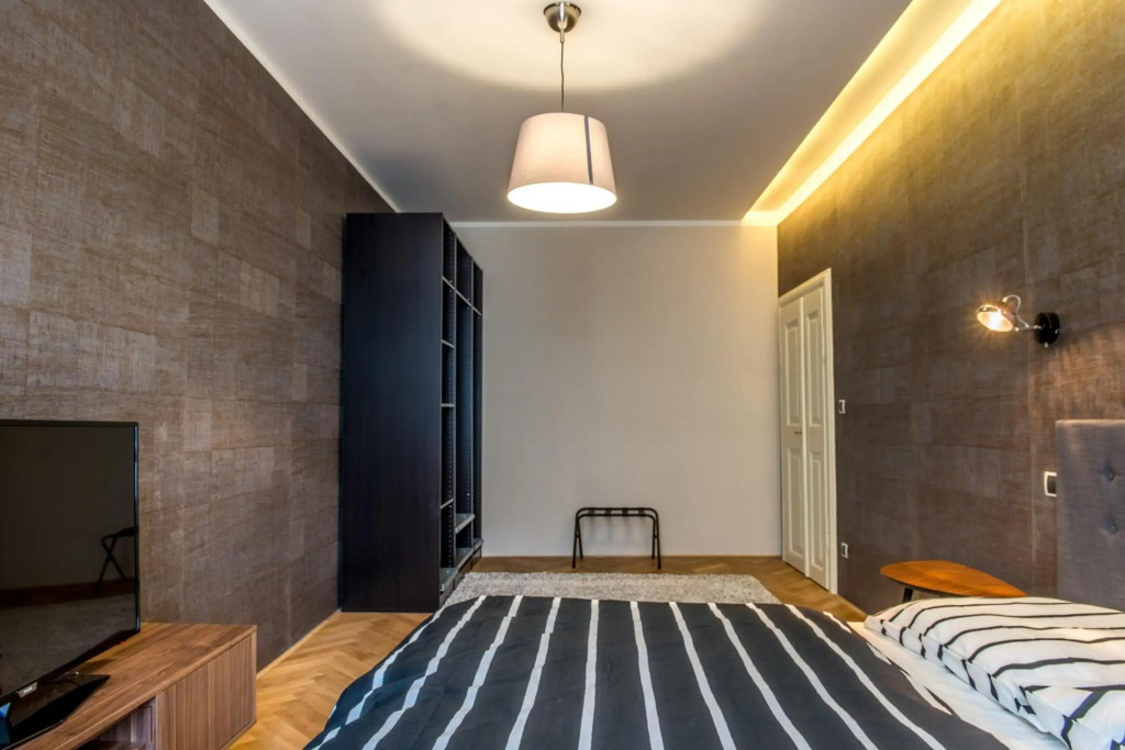 Exclusive 3 Bedroom Top-Notch Flat, GREAT LOCATION