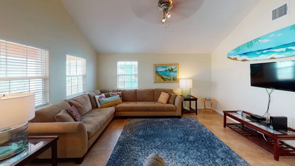 Casa de Playa - 3 Br Home