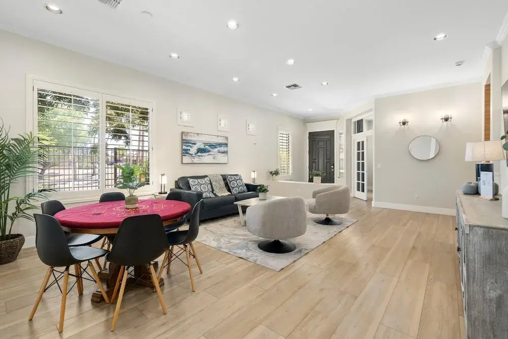 Dublin in Gilbert With 4 Bedrooms and 2 Bathrooms