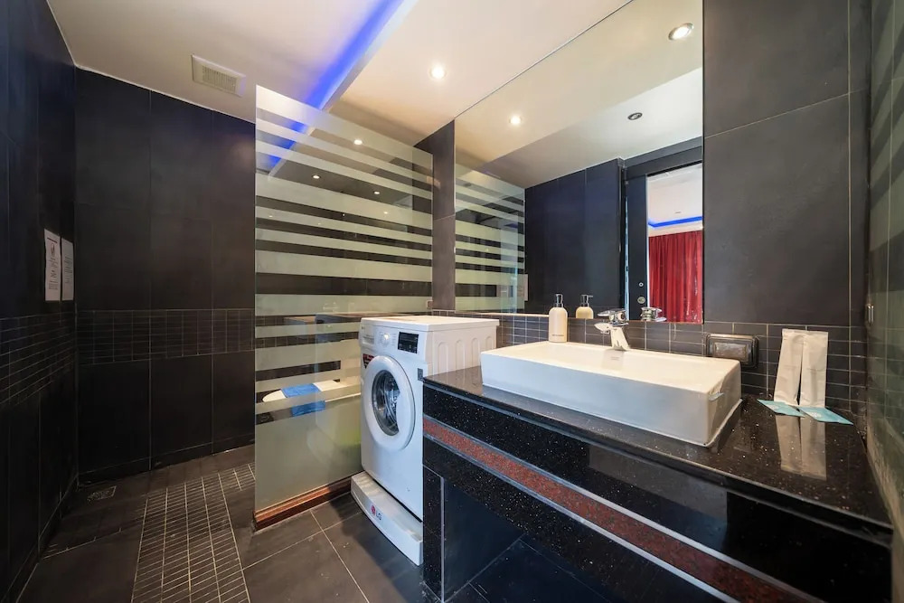 Absolutely Amazing Bangla 1Br Suite