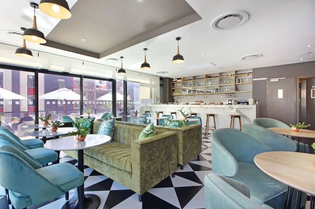 Triangle Luxury Suites by Totalstay