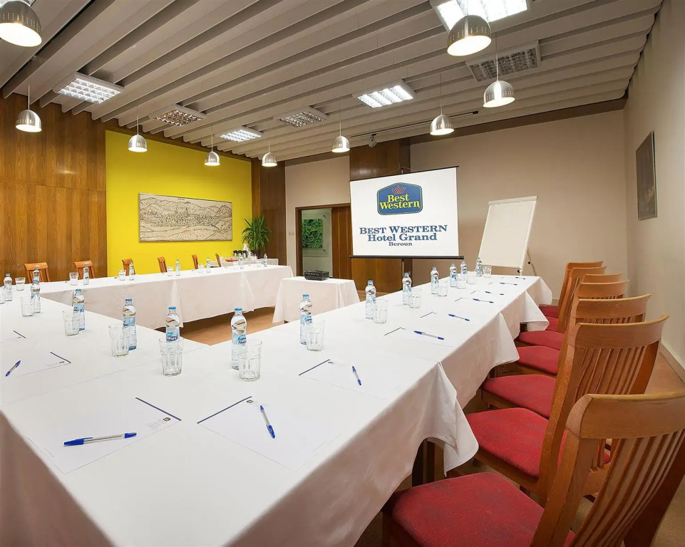 BEST WESTERN Hotel Grand