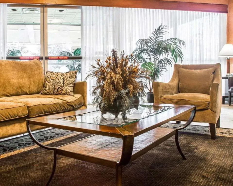 Clarion Inn & Suites Fairgrounds