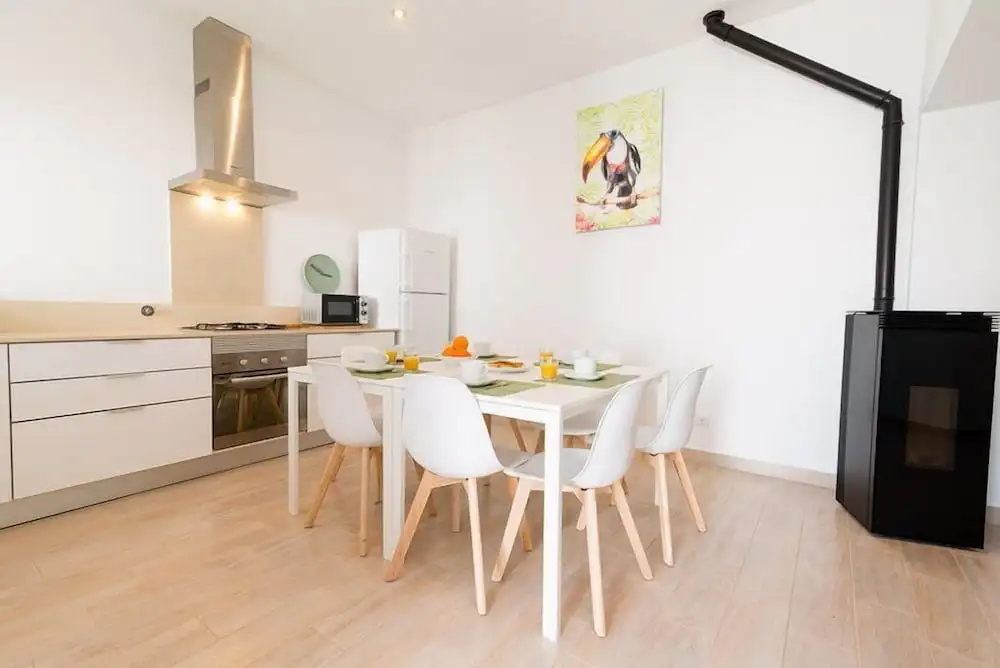 Cozy Fuseta Townhouse With Terrace & Roof Solarium, 5min to Beach