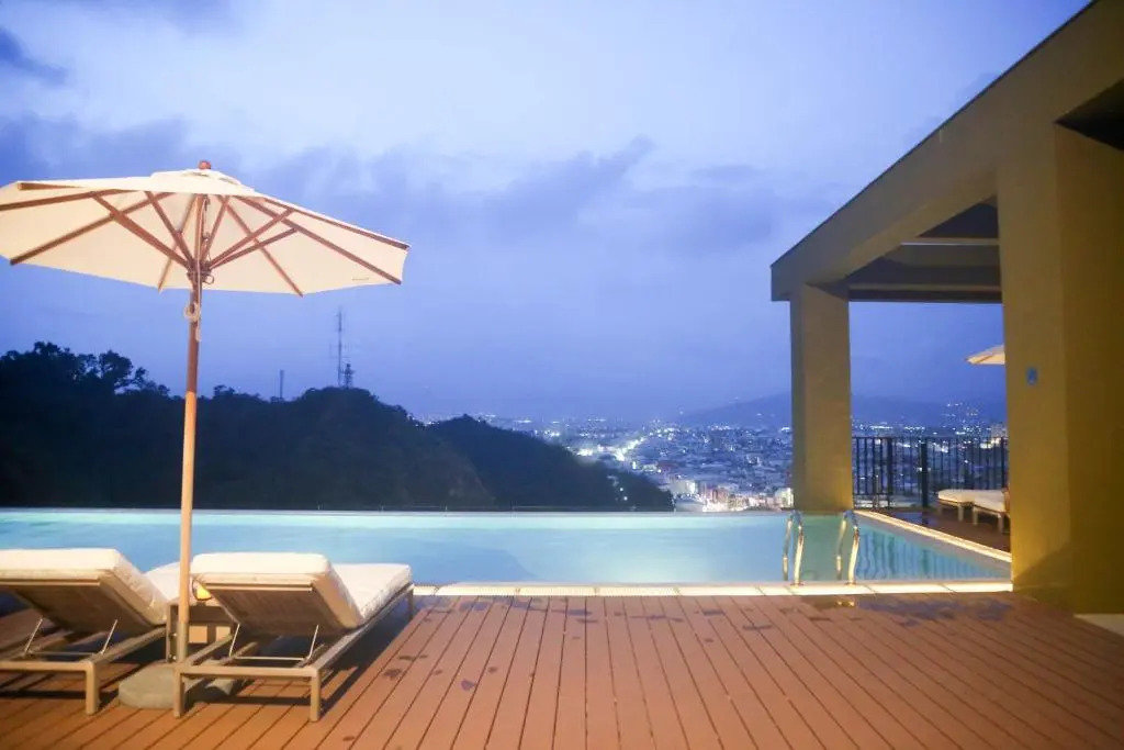 The Gaya Hotel