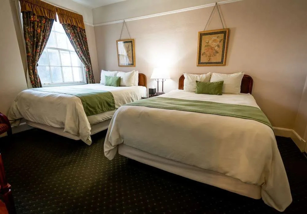 The Hotel Paisano