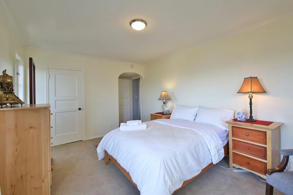 145 Stanyan Street Apartment 2 Bedrooms 2 Bathrooms Apts