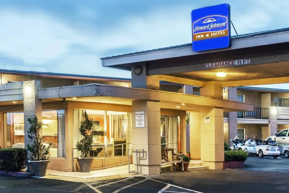 Vallejo Inn & Suites