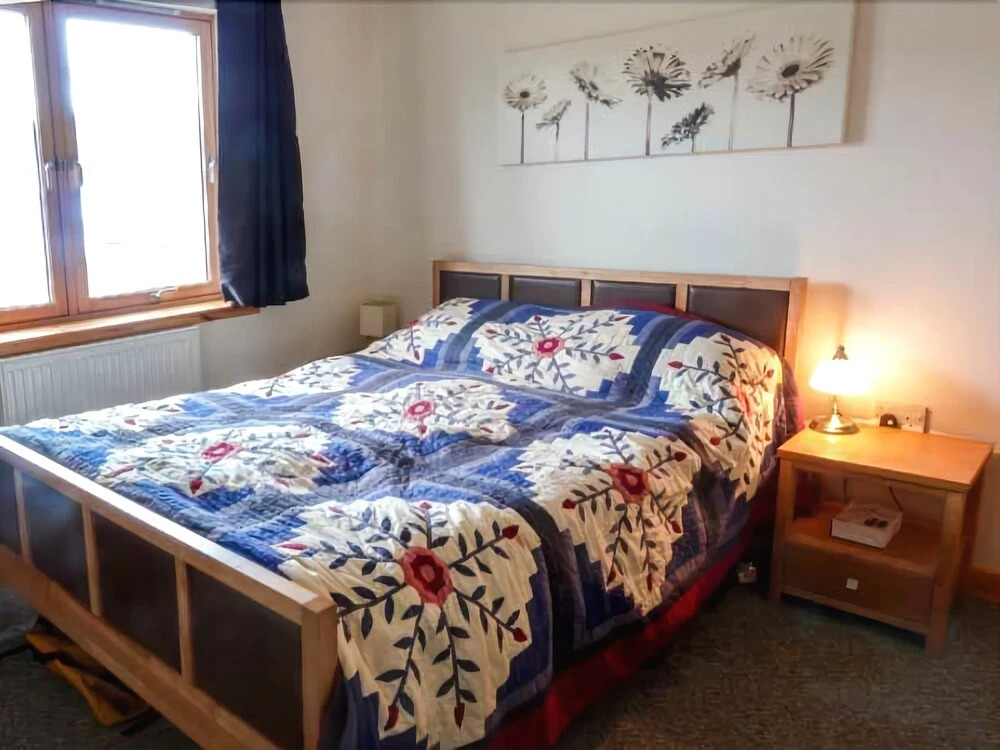 Hill View Apartment