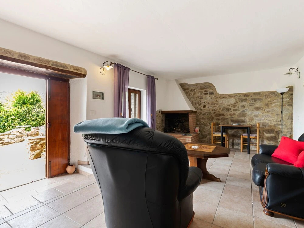 Beautiful Holiday Home in Chianti With Swimming Pool