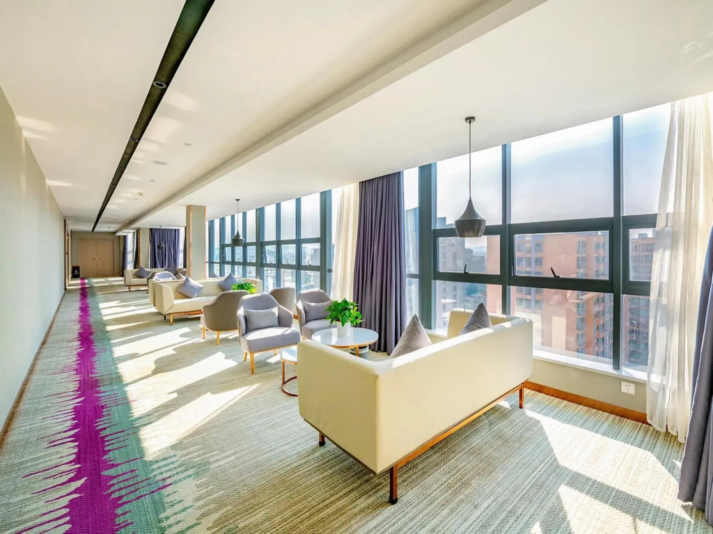 Lavande Hotel (Kunming International Convention and Exhibition Center Railway Station)