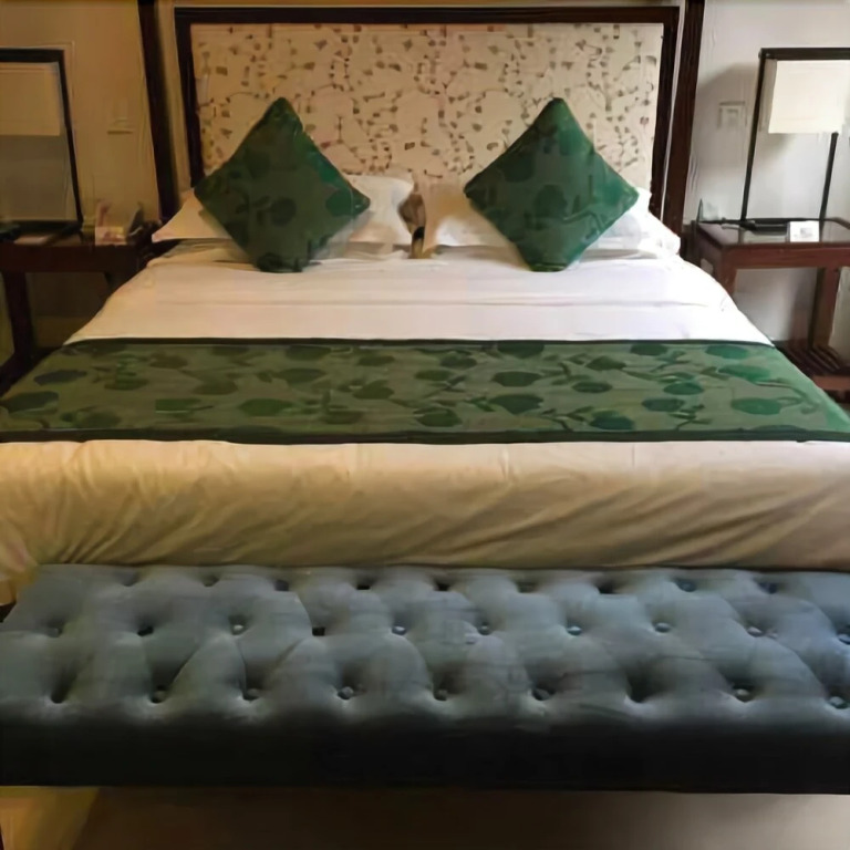 Zhengzhou Huanghegu Hot Spring Hotel