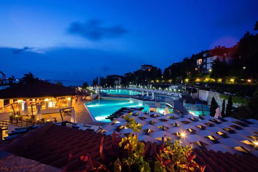Viva Mare Beach Hotel by Santa Marina