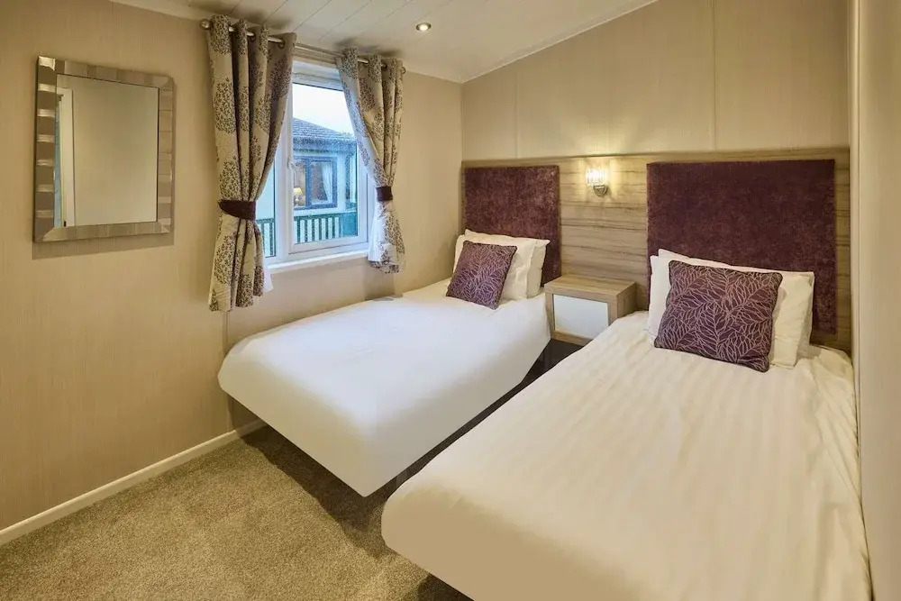 Host Stay Whistler Deluxe Lodge