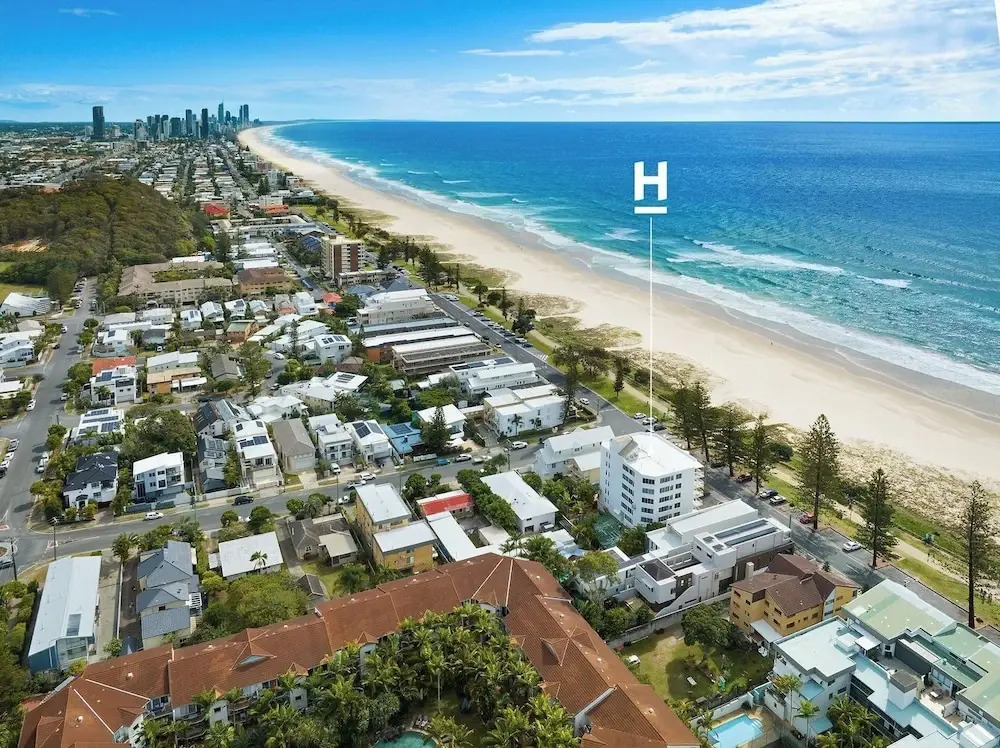 3 Bedroom Miami Oceanfront Apartment