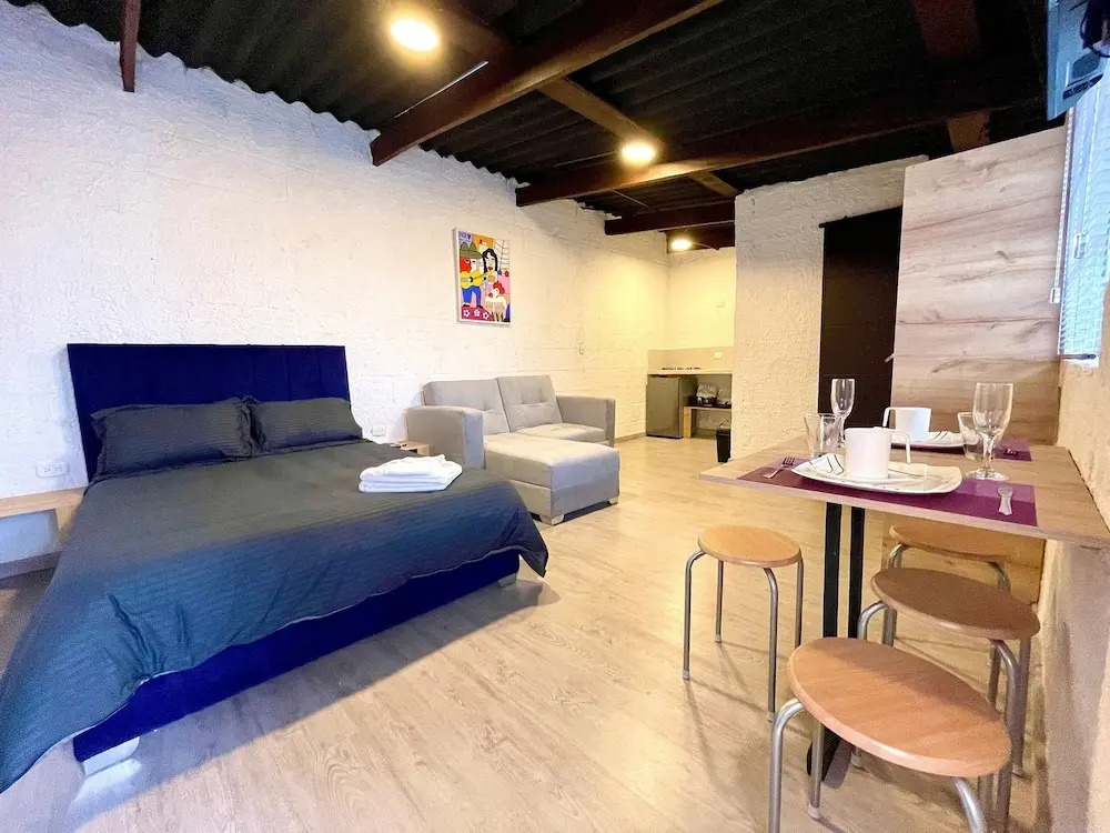 Apartamento en Casa Colonial Centro Internacional