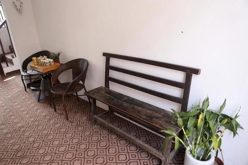 Fangcaoge Inn