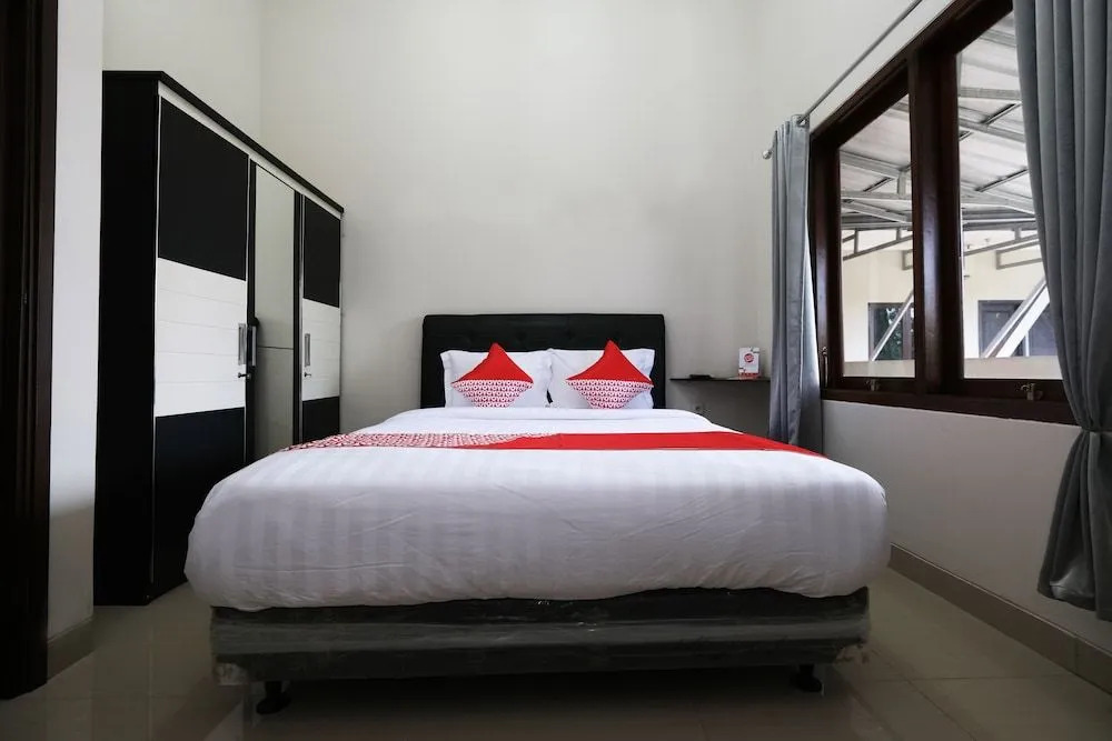 OYO 2231 D'kost