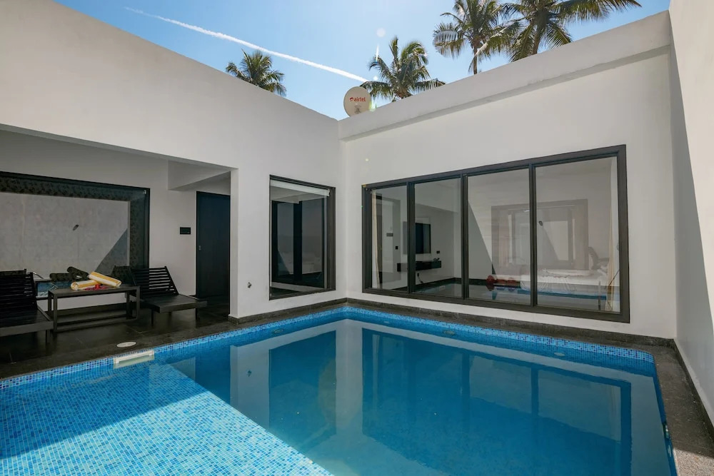 The Saravi Resort