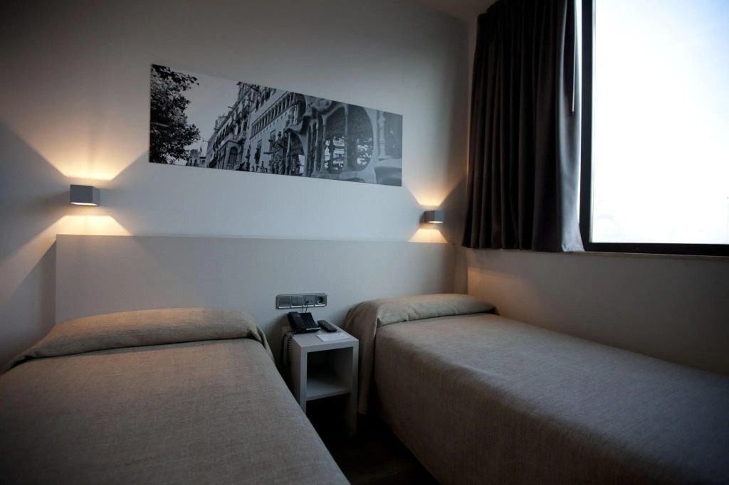 Hotel Ciutat De Sant Adria