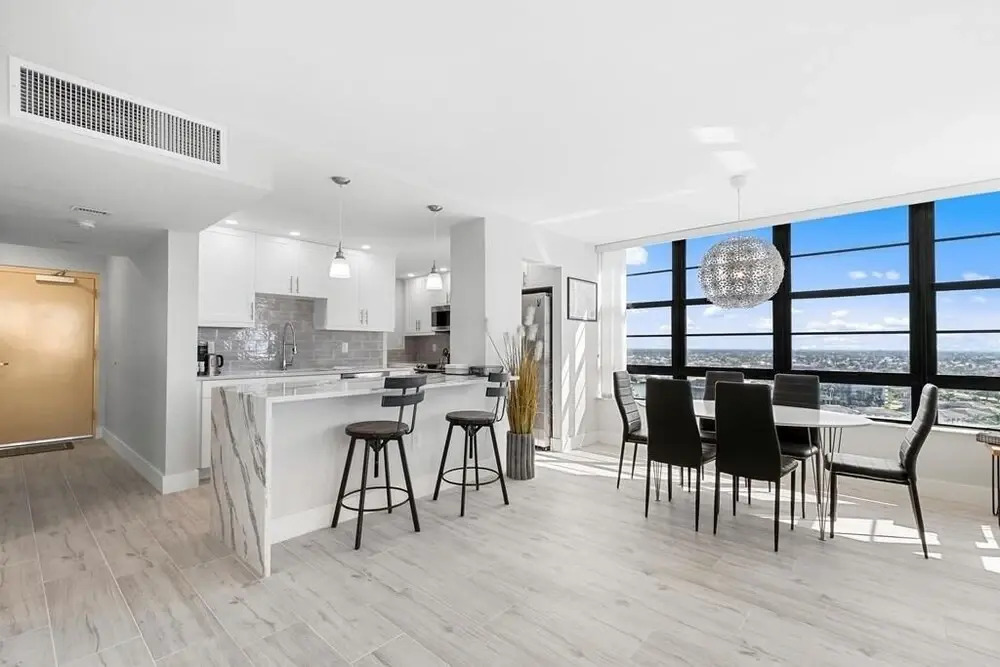 South Seas 4, 1606 Marco Island Vacation Rental 2 Bedroom Condo by Redawning