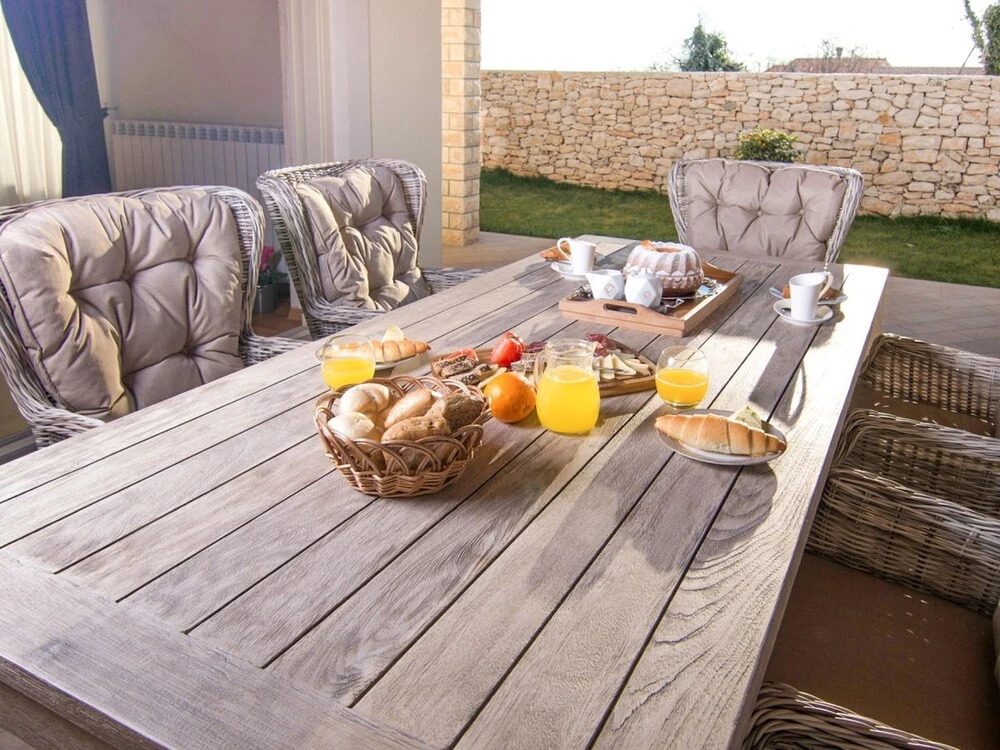 Luxury Villa With Swimming Pool, Summer Kitchen and Play Area Near Rabac and Labin