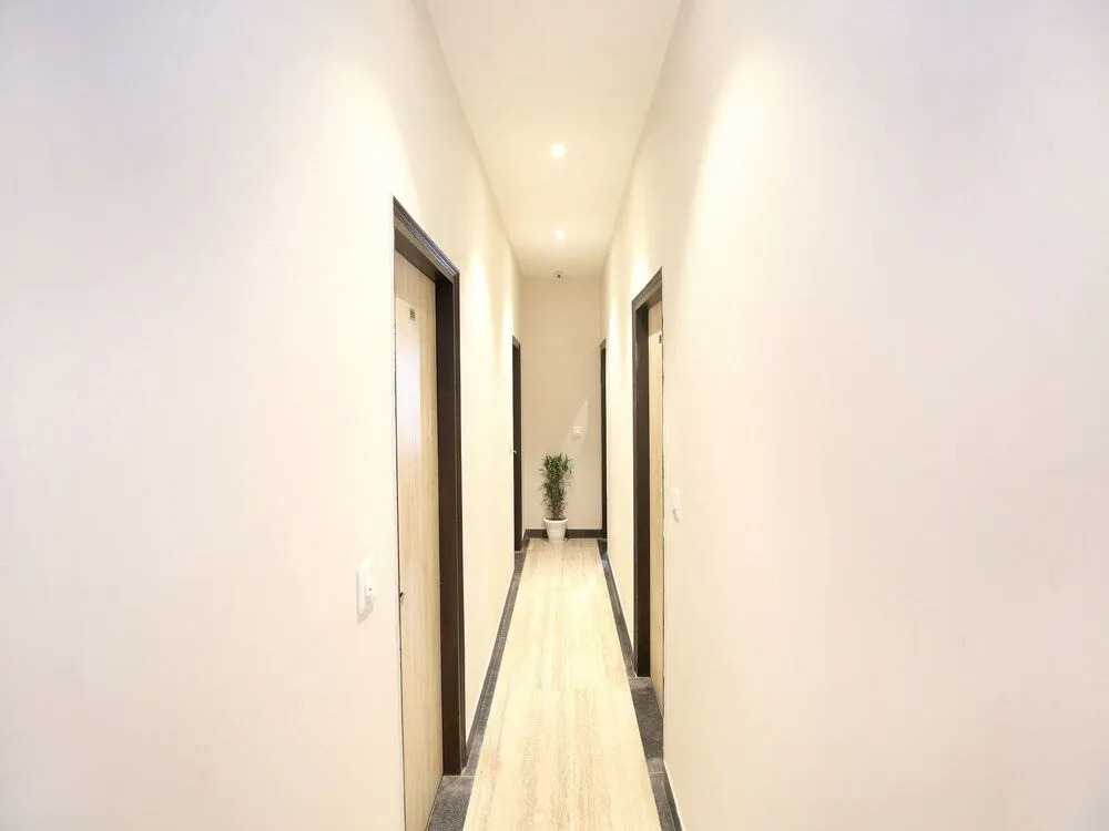 OYO 17084 Hotel Grand Orchid