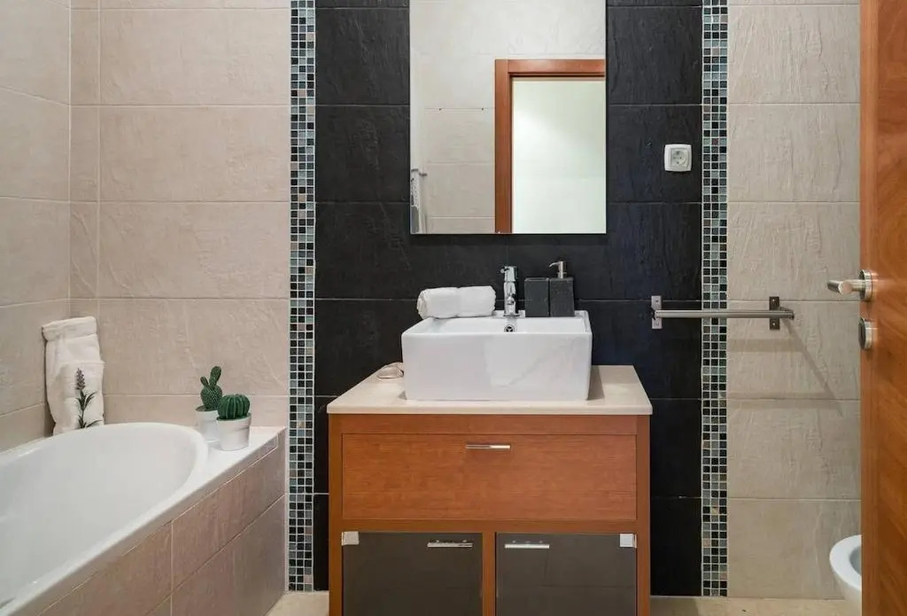 2 Bedroom Relax in Alvor by Innkeeper