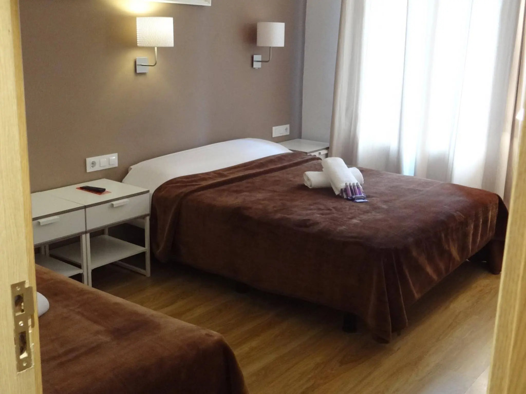 Hostal Balkonis