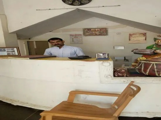 Hotel Raj Mandir