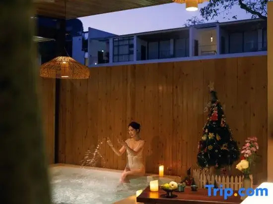 Qingyuan 21 Degrees Mountain Residence · Starry Sky Pool Peak Forest Secret Realm Mountain Residence