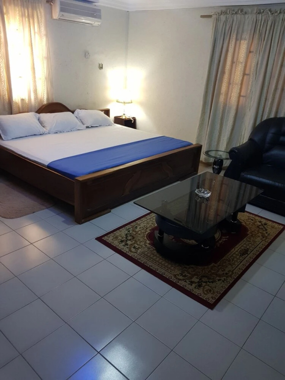 Dlor Suites Hotel