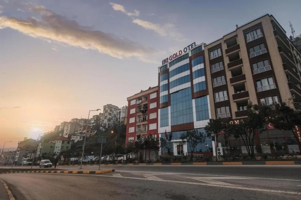 Ts Gold Hotel