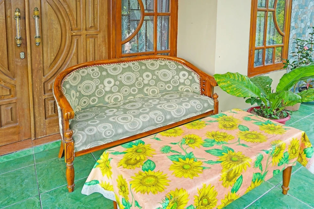 Spot On 91527 As-Sakinah Homestay Syariah