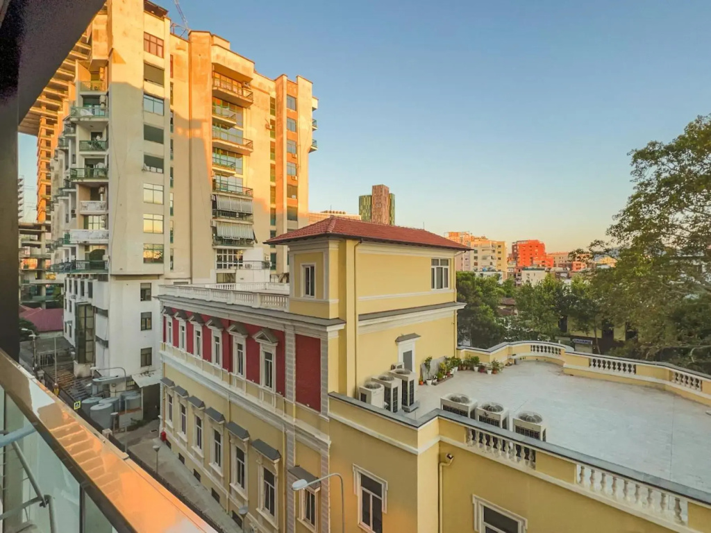 Lovely 1 Bedroom & 1 living room in Tirana Center.
