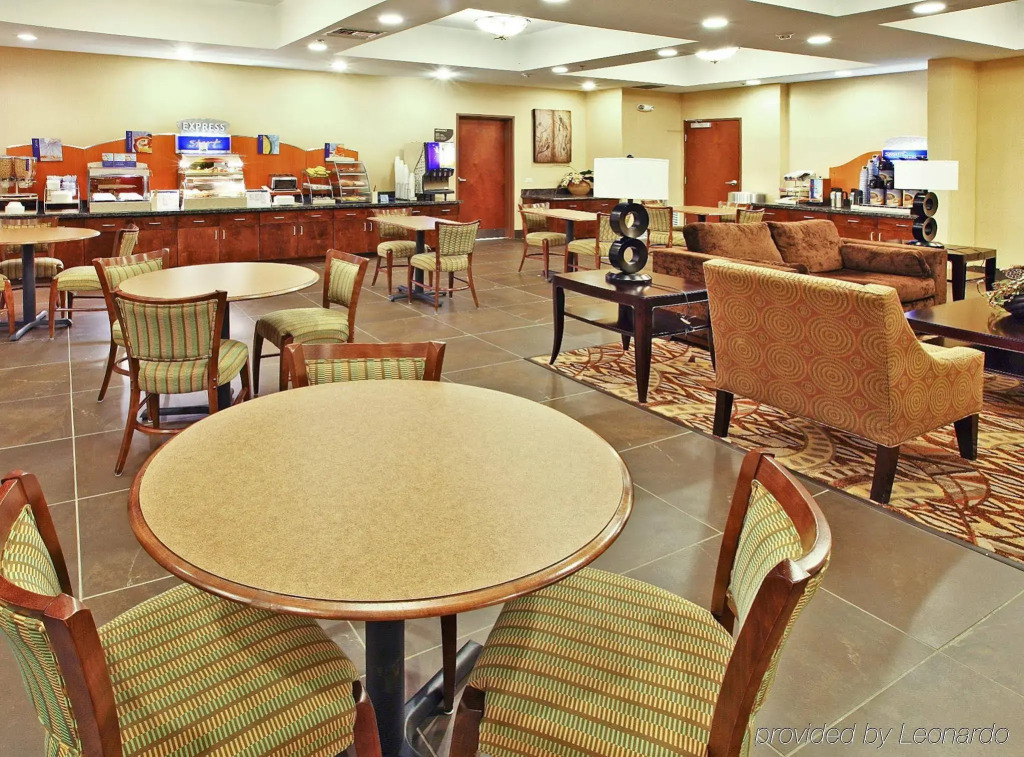 Holiday Inn Express & Suites Carthage by IHG